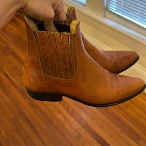 Seychelles light brown leather Hold Me Down boots 7.5!!